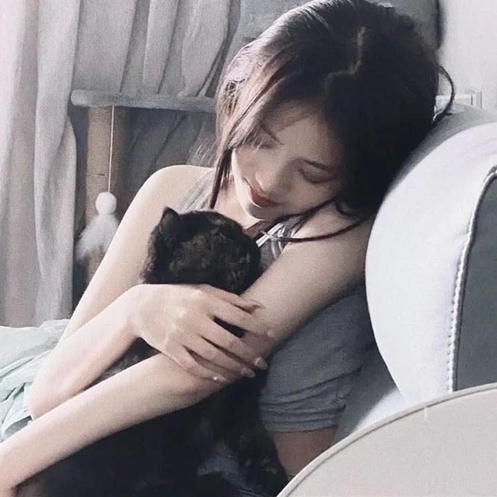 钓鱼钓上个真公主